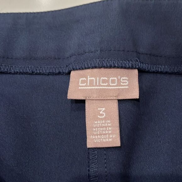 Chico's Dark Blue Bermuda Shorts - Picture 5 of 7